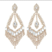 Load image into Gallery viewer, Diamond dancing earrings
