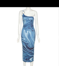 Load image into Gallery viewer, Typhoon Dress
