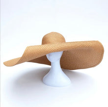 Load image into Gallery viewer, Oversized Beach Hat
