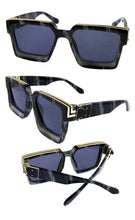 Load image into Gallery viewer, Luxury Sunglasses
