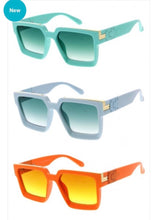 Load image into Gallery viewer, Luxury Sunglasses
