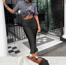 Load image into Gallery viewer, Causal Silk Skirt
