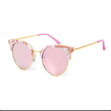 Load image into Gallery viewer, Cat sunglasses
